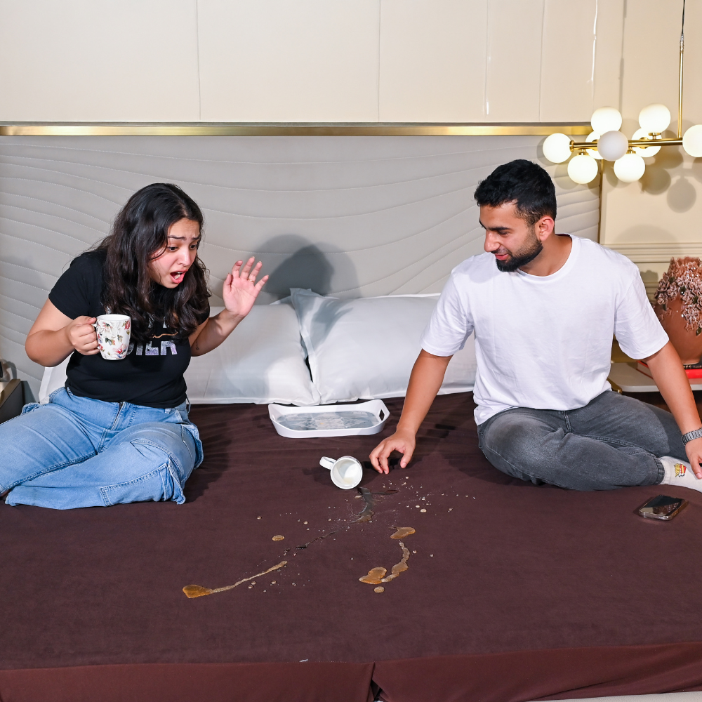 Lycra Maroon Waterproof Mattress Protector