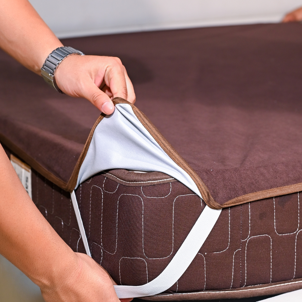 Terry Elastic Brown Mattress Protector