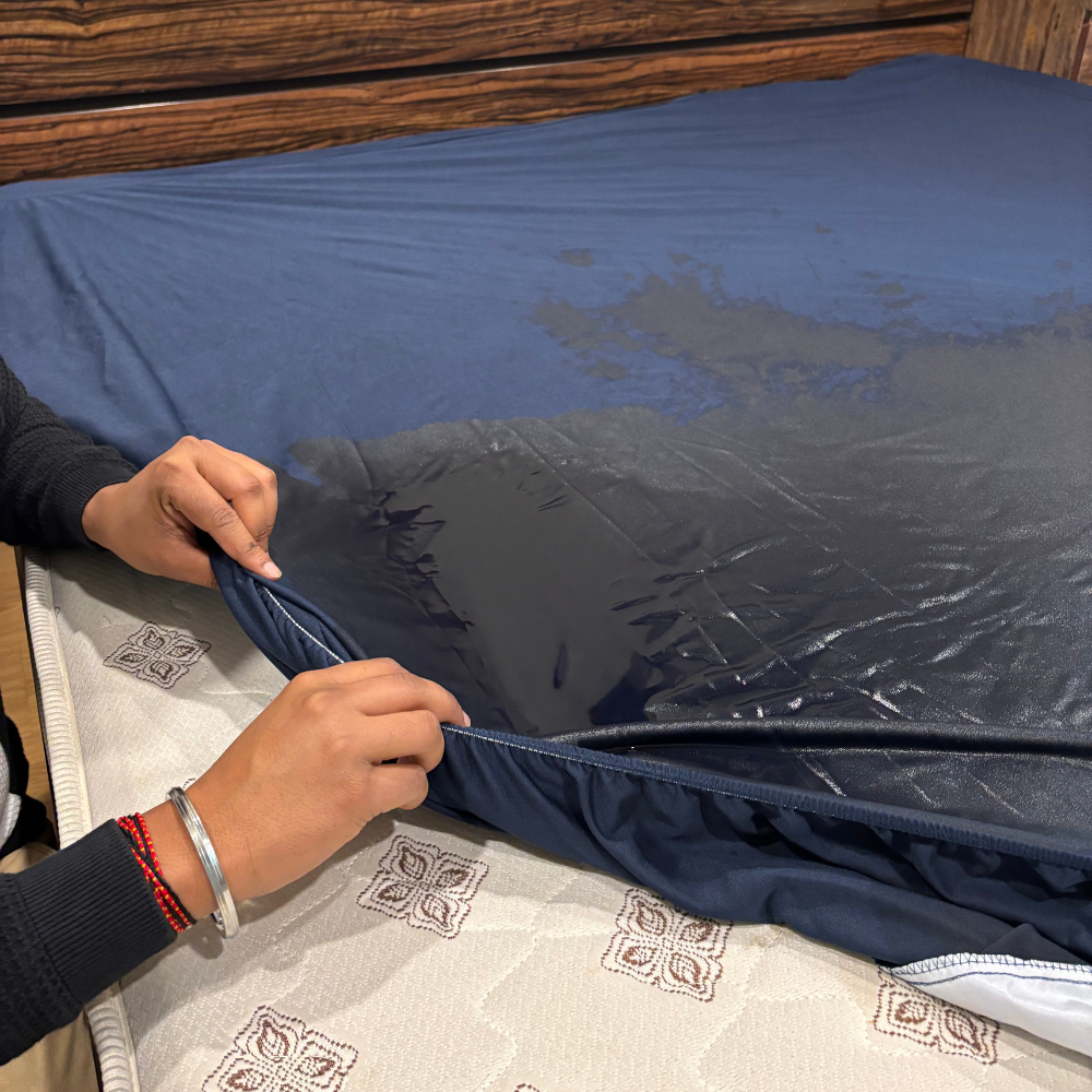 Lycra Navy Blue Waterproof Mattress Protector