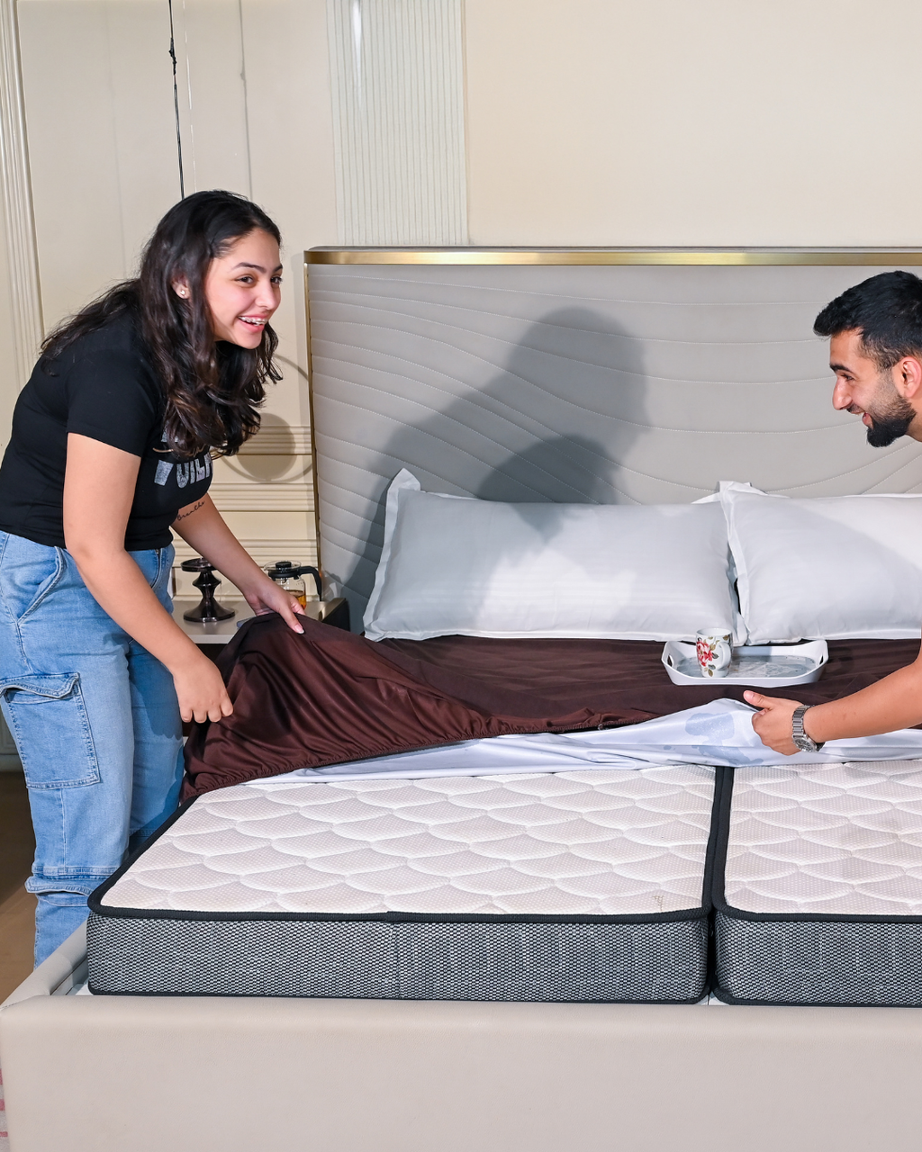 Lycra Brown Mattress Protector