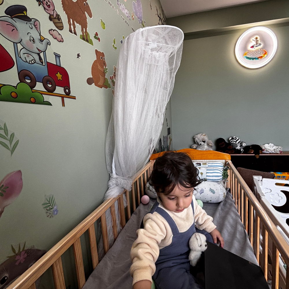 Grey Crib Protector