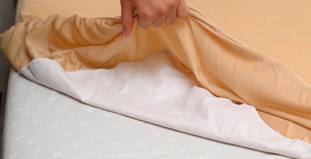 Lycra Grey Mattress Protector